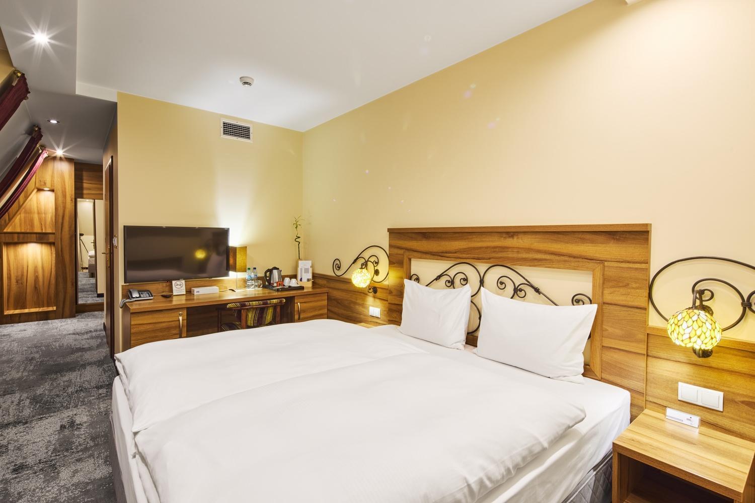 Hotel Na Polboru Sieradz Dış mekan fotoğraf